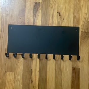 Detroit Metal Works 10-Hook Running Medal Hanger